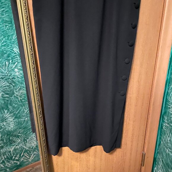 Maggy London Black Short Sleeve Long Dress with row of buttons - Picture 4 of 10